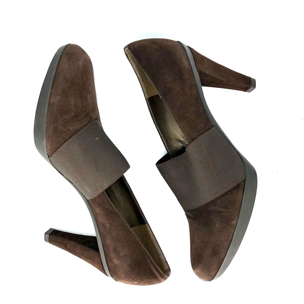 Stuart Weitzman | Brown Suede Elastic Heels